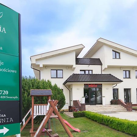 Astoria Bed & Breakfast Swarzędz Εξωτερικό φωτογραφία